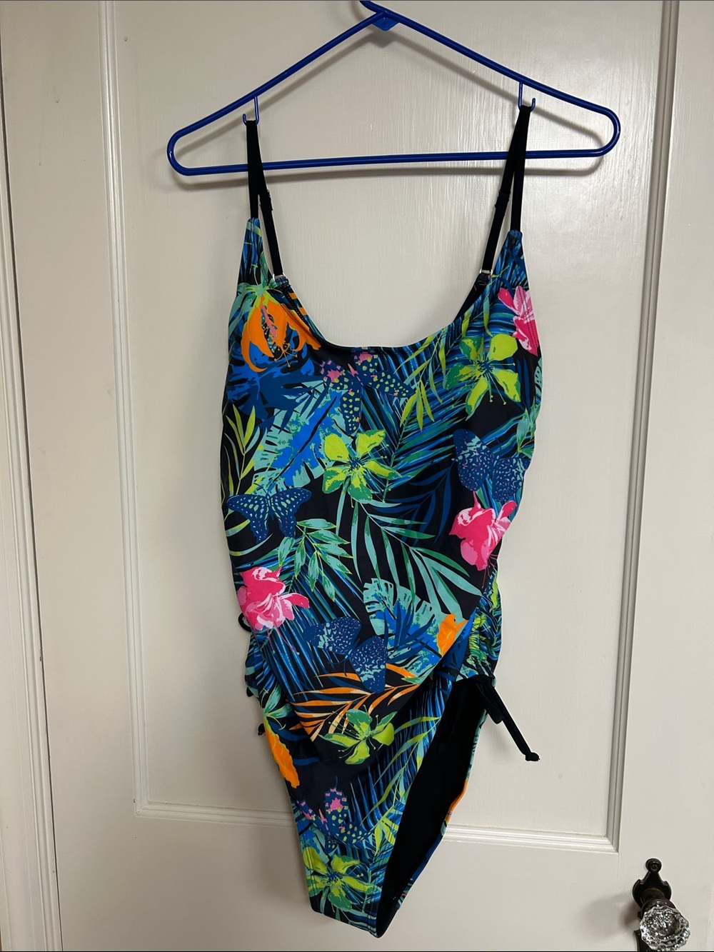Woman’s Tropical Floral One-Piece Swimsuit - Blue Multi-XL-NWOT